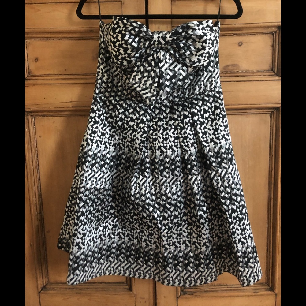 Anthropologie Black & Silver Bow Dress, Sz 6